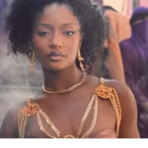 Ayra starr biography